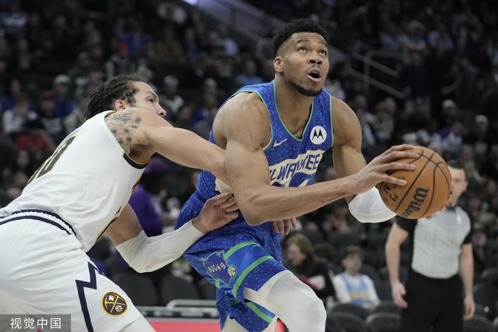 申京在本赛 申京在本赛