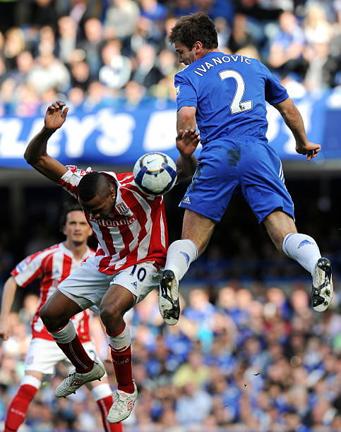 耀眼的名字 耀眼的名字